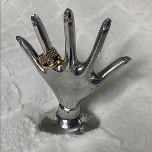 Pewter ring holder